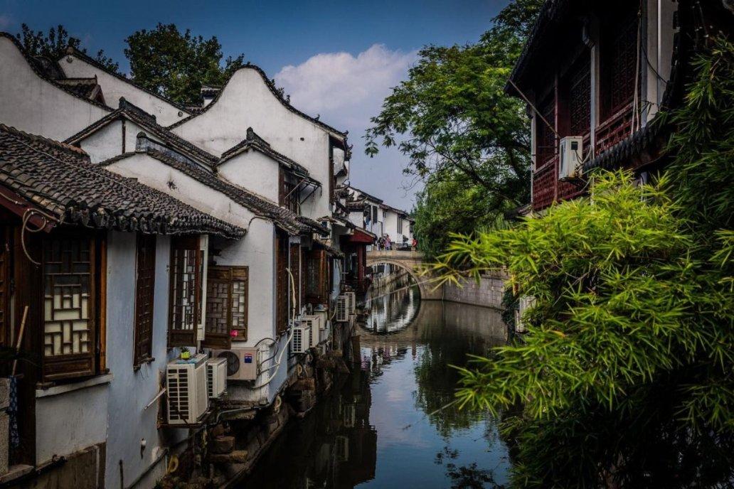 车辆的时视线盲区有哪些？如何警惕驾驶“盲区”确保行车安全呢？
